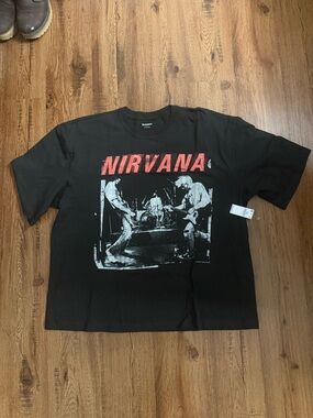 Old Navy Black Nirvana Graphic Tee with Red Print